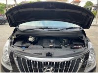 HYUNDAI H-1 2.5 ELITE DIESEL ปี 2017 จด18 ไมล์ 120,xxx Km รูปที่ 6