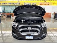 Hyundai H-1 2.5 Deluxe (ปี 2019) Wagon AT รถสวย สภาพดี ราคาถูก ไมล์น้อย ฟรีดาวน์ รถมือสอง รถตู้ 11 ที่นั่ง รูปที่ 6