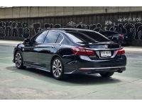 Honda ACCORD 2.0 EL Minor Change AT ปี 2017  รถสวยมือเดียว สีดำ เบนซิน เกียร์อัตโนมัติ รูปที่ 6