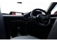2019 Mazda 3 2.0 S รถเก๋ง 4 ประตู ดาวน์ 0บาท ติดต่อโชว์รูมด่วนที่นี่เท่านั้น รูปที่ 6