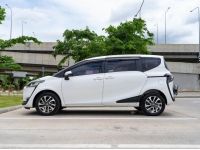 TOYOTA SIENTA 1.5V ปี 2017 รูปที่ 6