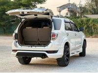 TOTOTA FORTUNER 3.0V 2wd ปี2012 เครื่องดีเซล สีขาว เกียร์ออโต้ รูปที่ 6