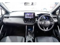 TOYOTA COROLLA CROSS 1.8 HYBRID PREMIUM ปี 2022 จด 2022 สีเทา รูปที่ 6