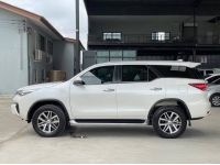 2019 TOYOTA FORTUNER 2.8V 4WD รูปที่ 6