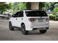 Toyota Fortuner 3.0 V Auto 4WD ปี 2013 รูปที่ 6