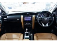 TOYOTA FORTUNER 2.8 V 4WD SIGMA4 AT ปี 2019 สีขาว รูปที่ 6