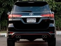 2018 TOYOTA FORTUNER 2.4V 2WD รูปที่ 6