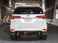 2016 TOYOTA FORTUNER 2.8V 2WD รูปที่ 6