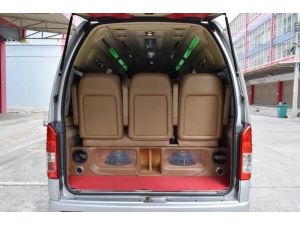 Toyota Hiace 2.5 COMMUTER D4D Van MT รูปที่ 7