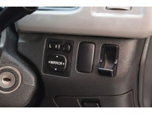 ขาย :Toyota Hiace 2.5 COMMUTER (ปี2013) เครื่องดีเซล รูปที่ 7