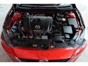 Mazda 3 2.0 ( ปี 2017 ) S Sports Hatchback AT รูปที่ 7