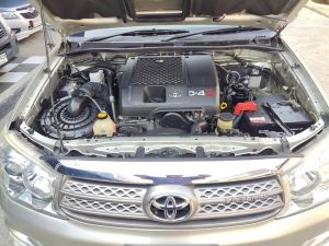 TOYOTA FORTUNER 3.0 V 2WD 2010 AT รูปที่ 7