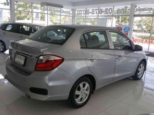 ขายรถหรู HONDA BRIO AMAZE เกียร์AT สีขาว ปี2016 สภาพมือหนึ่ง ราคาพิเศษสุดคุ้ม ห้ามพลาด รูปที่ 7