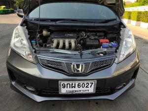 HONDA JAZZ 1.5 SV 2011 AT รุ่นท้อป รูปที่ 7