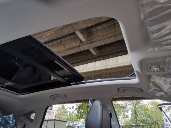 MG ZS  1.5 X  SUNROOF รูปที่ 7