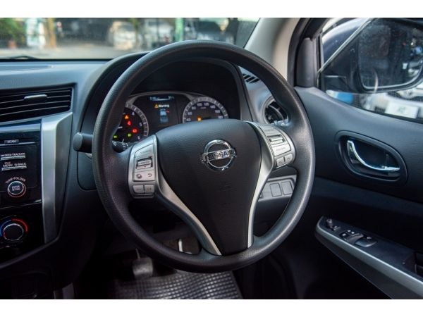 Nissan NP300 Navara King Cab 2.5 E Calibre Black Edition ปี2018/2019 เกียร์ MT ราคา 459,000-. รูปที่ 7