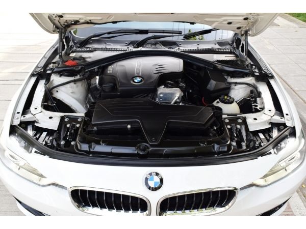 BMW 320i 2.0 F30 (ปี 2015) Sedan AT รูปที่ 7