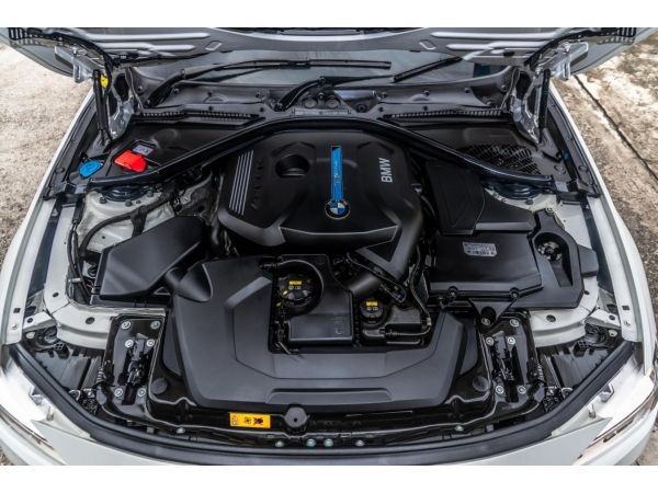 2020 BMW 330e M Sport Plug In Hybrid รูปที่ 7