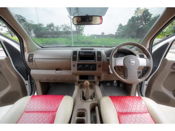 2010 Nissan Frontier Navara 2.5 KING CAB SE Pickup MT รูปที่ 7