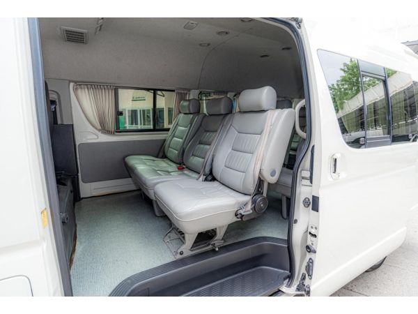 Toyota Hiace 2.5 COMMUTER D4D Van รูปที่ 7