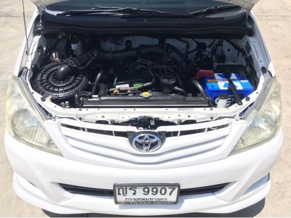 2011 TOYOTA INNOVA 2.0G  AUTO รูปที่ 7