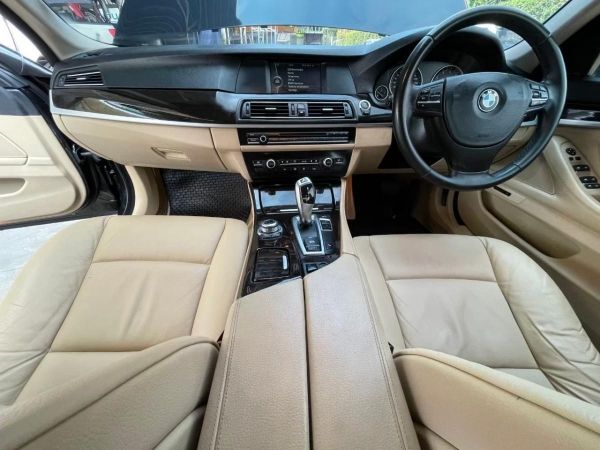 BMW F10 520i TwinPower Turbo ปี2012 รถบ้าน มือเดียว รูปที่ 7