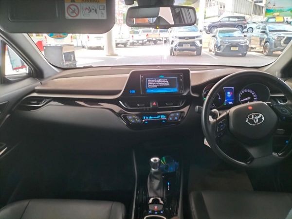 โตโยต้าชัวร์ Toyota CHR 1.8 Hybird HI ปี 2019 ไมล์แท้แค่ 32,000กม (รถทดลองขับ) รูปที่ 7