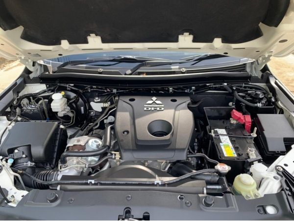 2019 Mitsubishi Triton 2.4 CAB GT Plus Pickup รูปที่ 7