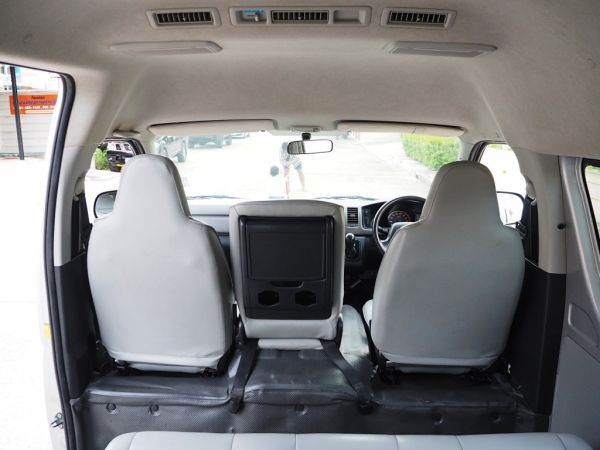 TOYOTA COMMUTER D4D 2.5 (HRF)(MNC) ปี 2012 เกียร์MANUAL สภาพนางฟ้า รูปที่ 7