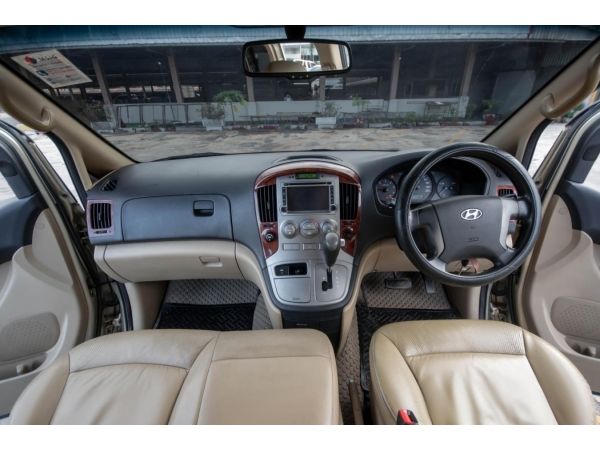 HYUNDAI H-1 MAESTRO DELUXE 2.5L ดีเซล รถบ้านสภาพดีเยี่ยมพร้อมใช้งาน เกียร์ออโต้ ไมล์แท้ ไม่มีชนหนัก รูปที่ 7