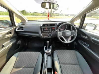 Honda jazz 1.5 S Auto Year 2016 รูปที่ 7