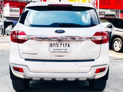 2016 Ford Everest 2.2 Sunroof Top รูปที่ 7