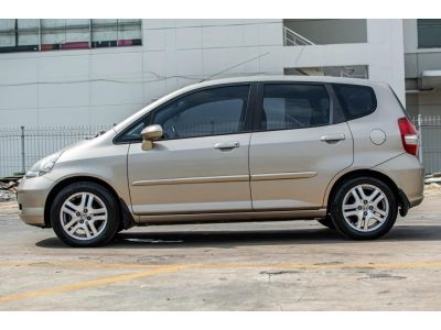 Honda Jazz 1.5 E โฉม GD 7 Speed mode เบนซิน A/T รูปที่ 7