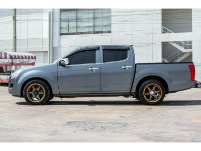 ISUZU D-MAX 2.5 L 4 ประตู ตัวเตี้ย รถบ้านสวยๆ โครงสร้างเดิม ผู้หญิงขับ ออกรถได้ทั่วประเทศ รูปที่ 7