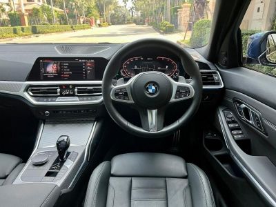 2020 BMW 330e M-SPORT รูปที่ 7