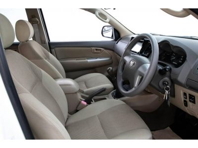 2013 TOYOTA VIGO 2.5 E PRERUNNER   ผ่อน 4,636 บาท 12เดือนแรก รูปที่ 7