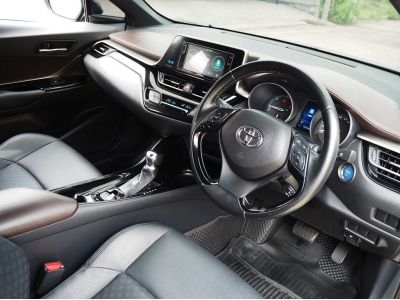 Toyota CHR 1.8 MID hybrid Auto MY 2018 รูปที่ 7