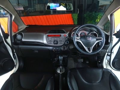 Honda Jazz 1.5 V Modulo A/T ปี 2013 รูปที่ 7