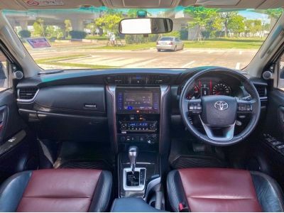 2017 TOYOTA FORTUNER 2.8 4WD TRD SPORTIVO BLACK TOP รูปที่ 7