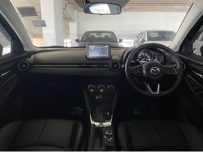 Mazda 2 1.3 Skyactiv High Plus ปี 18 AT (รถมือสอง ราคาดี เจ้าของขายเอง รถสวย สภาพดี ไมล์แท้) รูปที่ 7