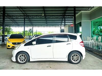 HONDA JAZZ 1.5S I-VTEC เกียร์AT ปี10 รูปที่ 7