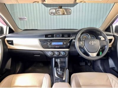 2015 TOYOTA COROLLA ALTIS 1.8 E เครดิตดีฟรีดาวน์ รูปที่ 7