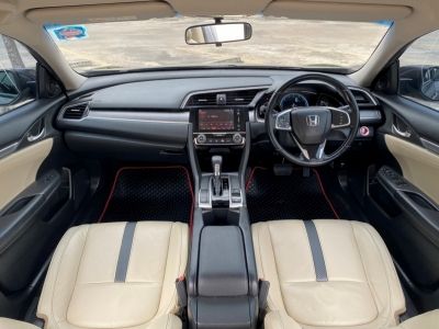 Honda Civic Fc 1.8EL A/T ปี2018 รูปที่ 7