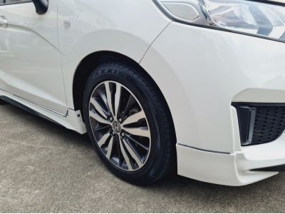 HONDA JAZZ 1.5 V i-VTEC A/T ปี 2016 รูปที่ 7