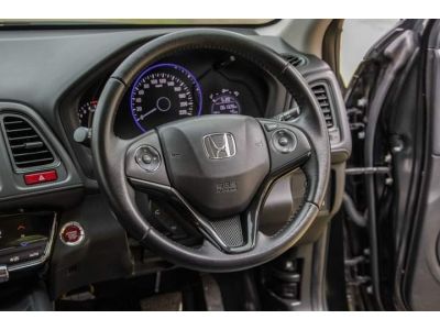 HONDA HR-V 1.8 E LIMITED สีดำ A/T ปี2016 รูปที่ 7