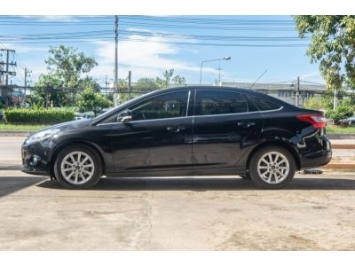 FORD FOCUS 2.0 TITANIUM plus (Moonroof) A/T ปี 2013 รูปที่ 6