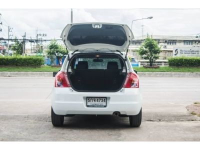 2011 SUZUKI SWIFT 1.5GL รถบ้านสภาพสวยน่าใช้ รูปที่ 7