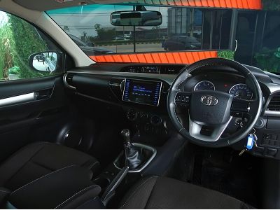 Toyota Revo Dcab 2.4 E MT ปี 2018 รูปที่ 7