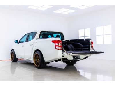 2015 MITSUBISHI TRITON 2.4 GLS  ผ่อน 3,460 บาท 12 เดือนแรก รูปที่ 7