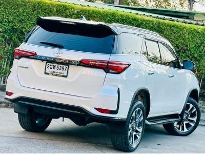 Toyota Fortuner 2.4 Legerder ปี 2021 รูปที่ 7